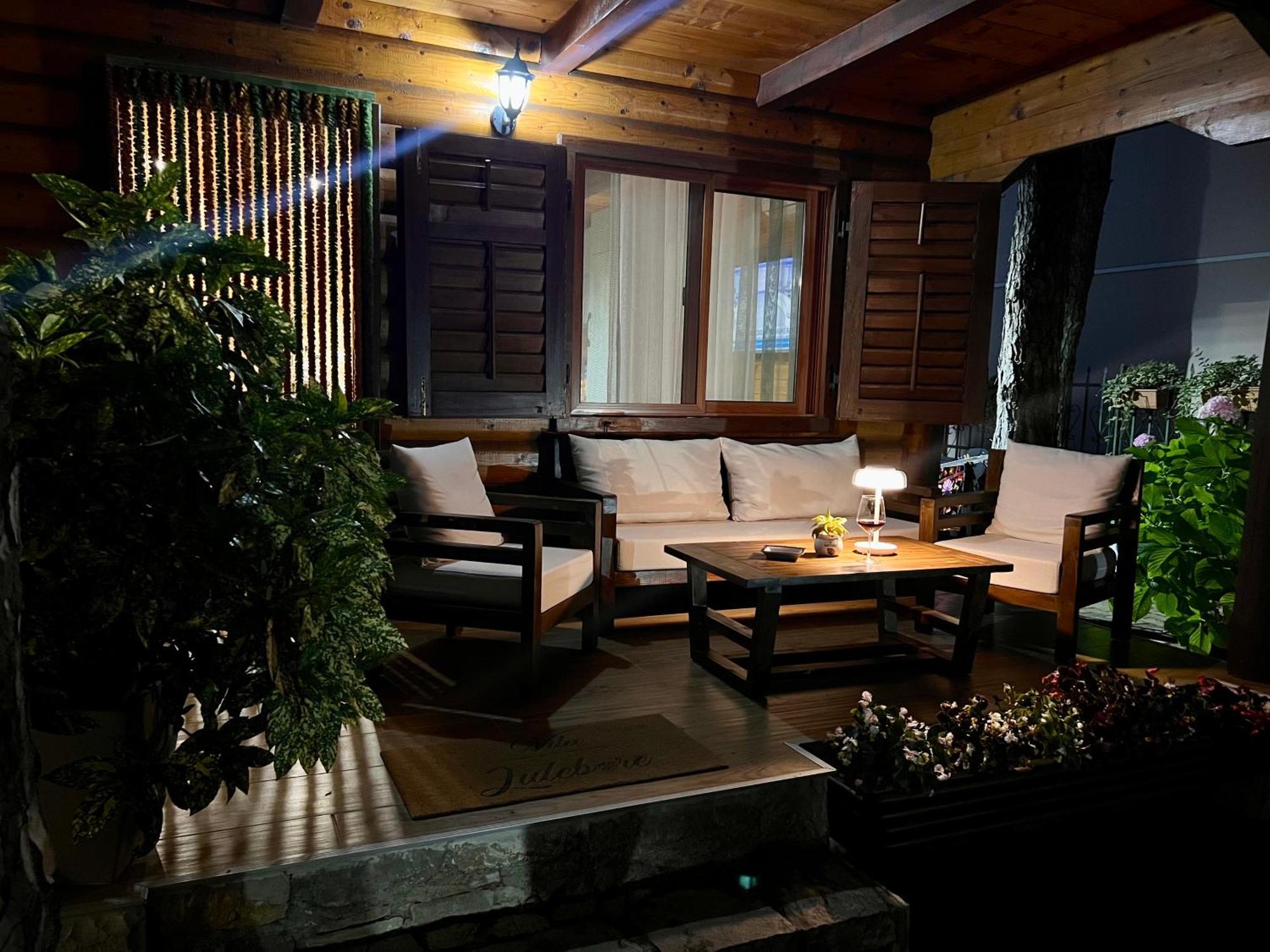 Vila Lulebore Velipojë Exterior foto